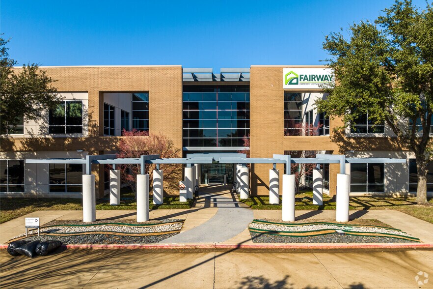 More Photos Of 4201 Marsh Ln, Carrollton Loft Creative Space For Lease