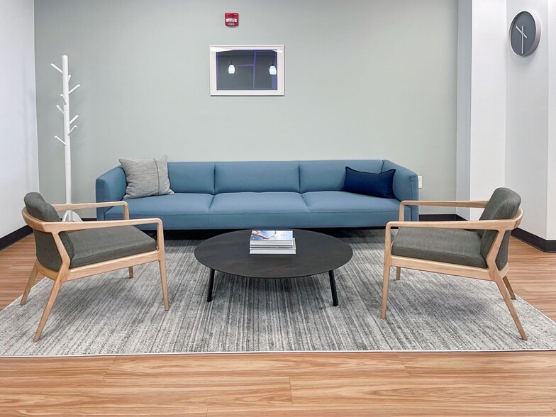 More Photos Of 1690 Sumneytown Pike, Lansdale Office For Lease