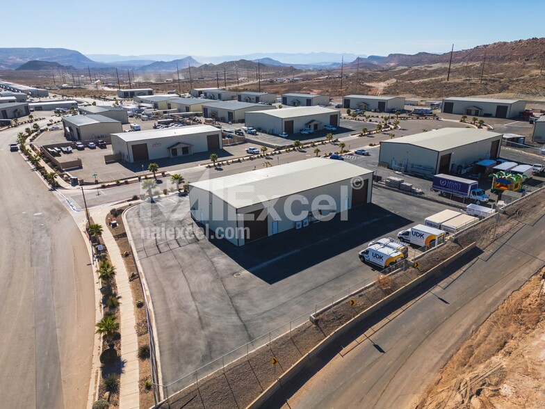 More Photos Of 5682 W 670 S, Hurricane Warehouse For Sale