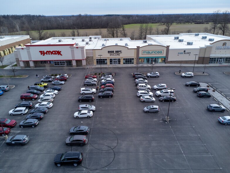 More Photos Of 7995-8173 E Broad St, Reynoldsburg Unknown For Lease