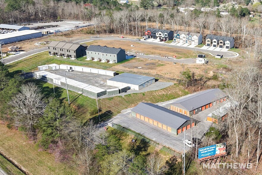 More Photos Of 3917 Michigan Avenue Rd NE, Cleveland Industrial For Sale