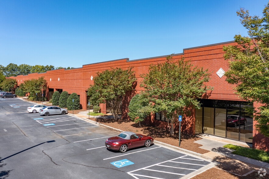 Primary Photo Of 1785 Corporate Dr, Norcross Warehouse For Lease