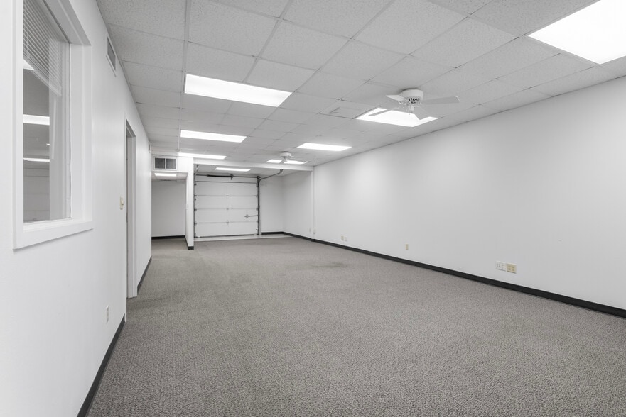 More Photos Of 421 S Beckham Ave, Tyler Medical For Lease