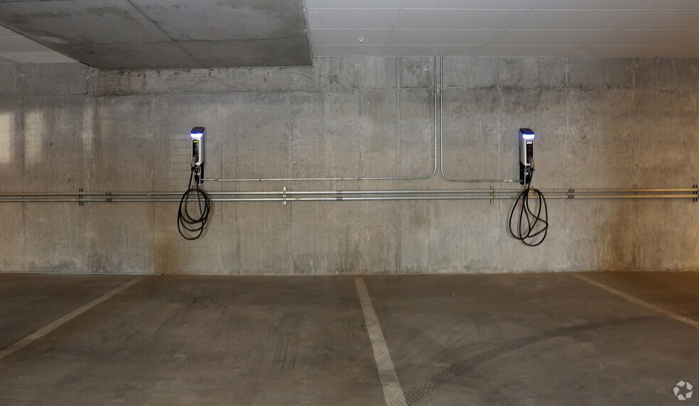 More Photos Of 1 Village Grn, Patchogue Apartments For Lease