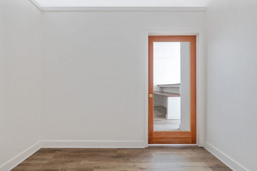 More Photos Of 5264 3rd St, San Francisco Office For Lease