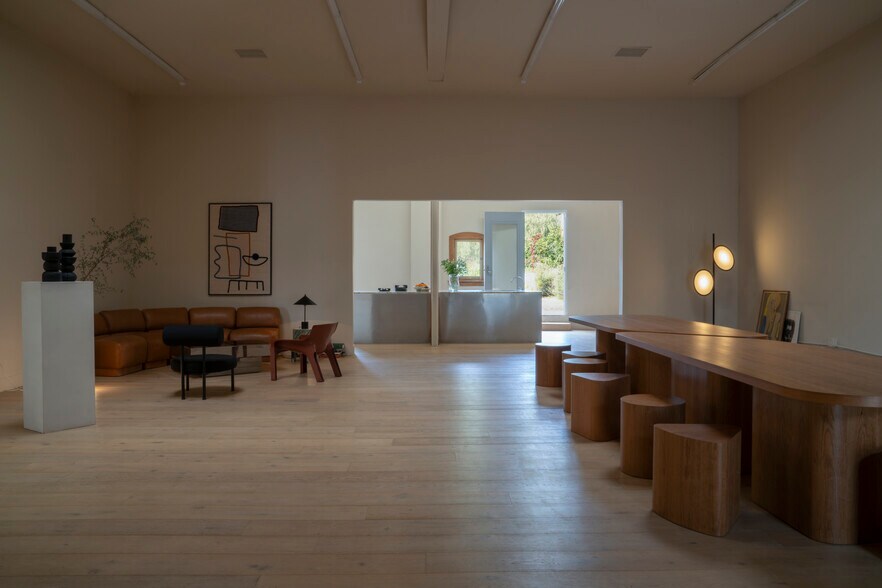 More Photos Of 4745 W Washington Blvd, Los Angeles Storefront Retail Office For Sale