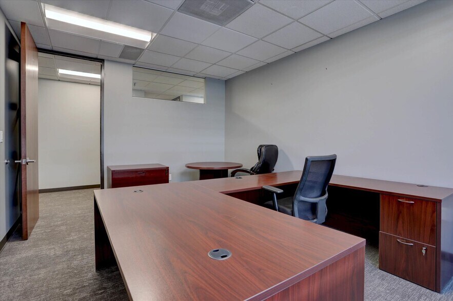 More Photos Of 140 E 19th Ave, Denver Office For Sale
