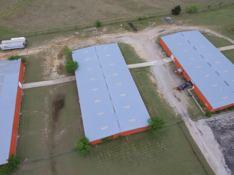 More Photos Of 000 E US-82, Nocona Warehouse For Sale