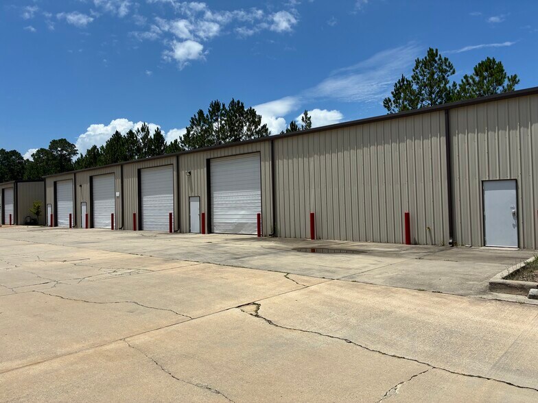 More Photos Of 69185 Sky Brook Rd, Mandeville Warehouse For Lease