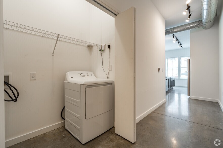 More Photos Of 138 Huling Ave, Memphis Multifamily For Sale