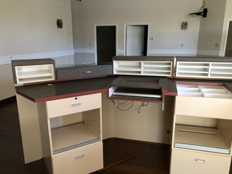 More Photos Of 5909 Stanley Ave, Carmichael Office For Lease