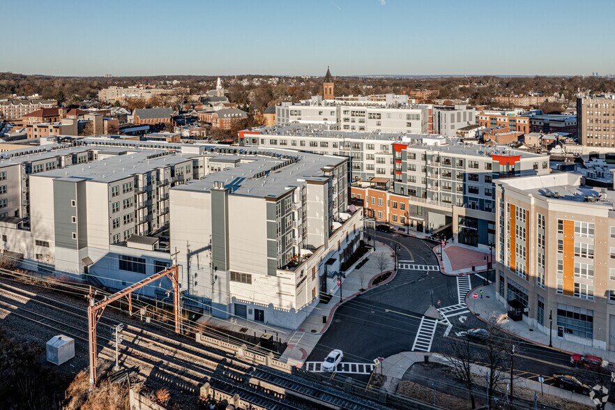 More Photos Of 620 Bloomfield Ave, Bloomfield Apartments For Lease