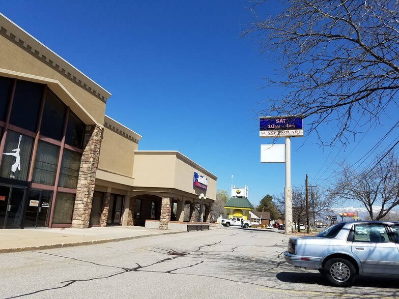 More Photos Of 2465 N Main St, Sunset Unknown For Lease