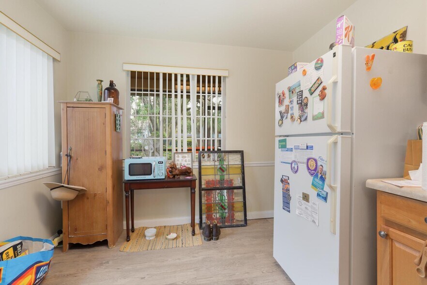 More Photos Of 642 Harwood St, Orlando Apartments For Sale