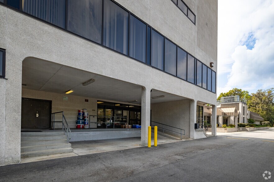 More Photos Of 5102 La Roche Ave, Savannah Office For Sale