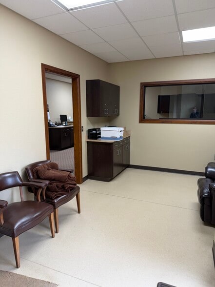 More Photos Of 1224 SW 104th St, Oklahoma City Medical For Lease