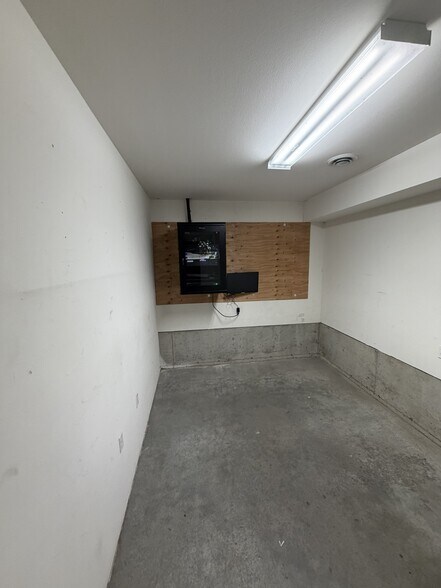 More Photos Of 3606 E Wellesley Ave, Spokane Service For Lease