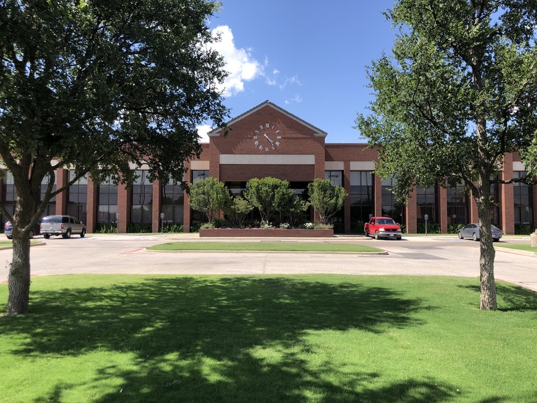 Primary Photo Of 4010 82nd St, Lubbock Office For Lease