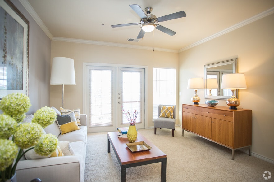 More Photos Of Mooreview Pky @ Loudoun County Pky, Ashburn Unknown For Lease