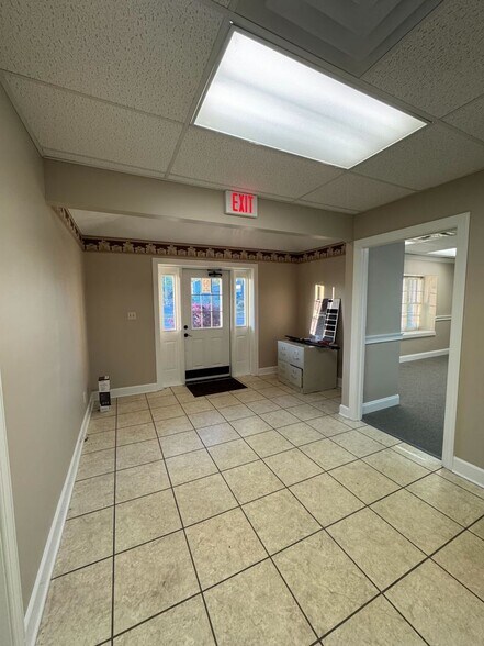 More Photos Of 1369 W Andrew Johnson Hwy, Morristown Medical For Lease