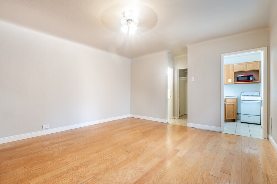 More Photos Of 1626 Logan St, Denver Apartments For Sale