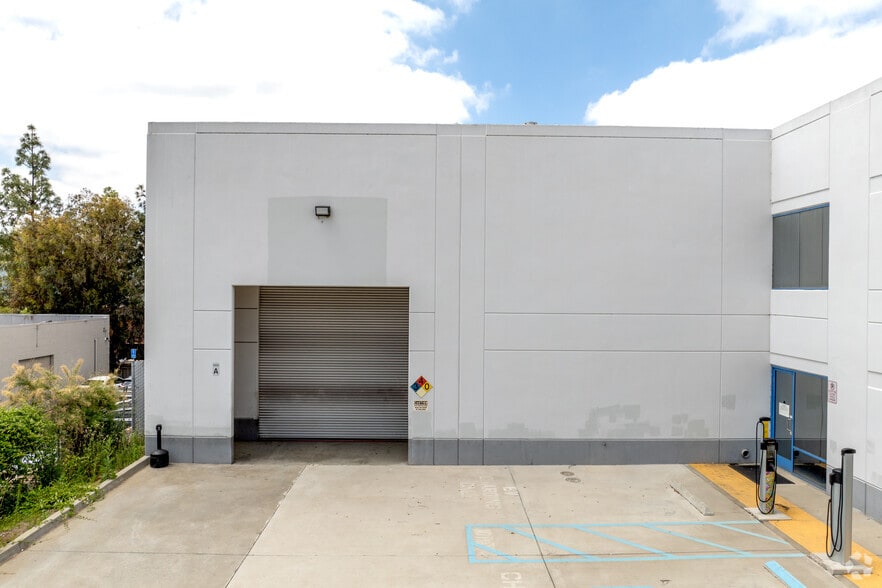 More Photos Of 2057 Aldergrove Ave, Escondido Manufacturing For Sale