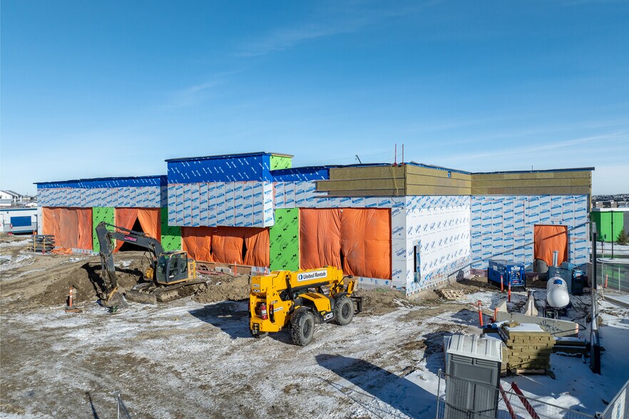 More Photos Of 230 Sage Hill Blvd NW, Calgary Unknown For Lease