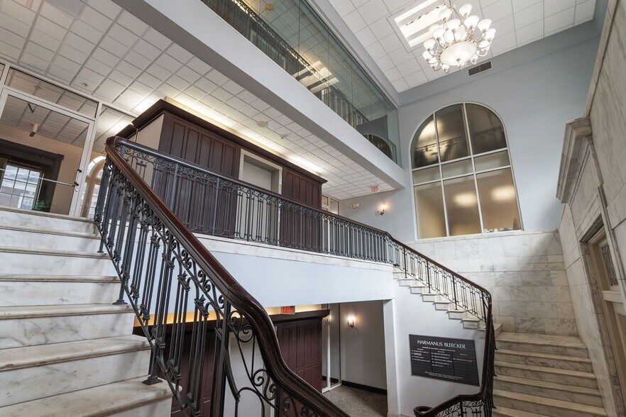 More Photos Of 19 Dove St, Albany Office For Sale