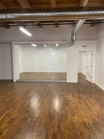 More Photos Of 2229 S Michigan Ave, Chicago General Retail For Sale
