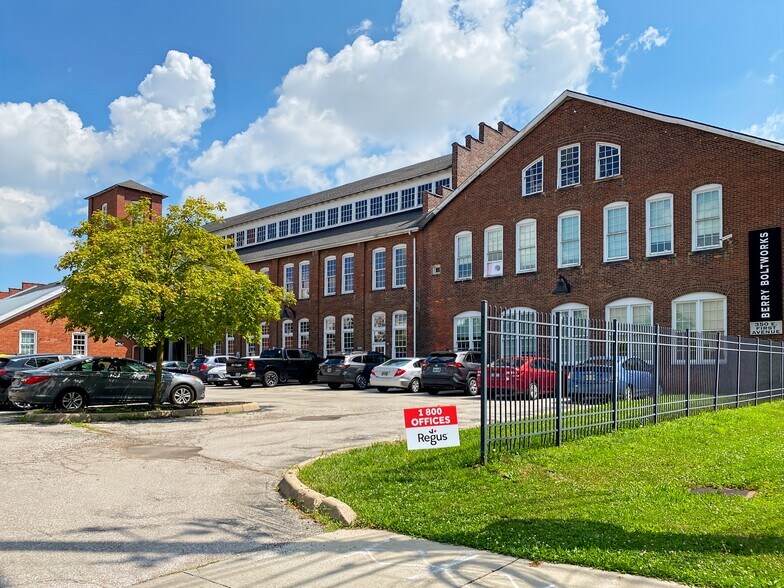 More Photos Of 350 E 1st Ave, Columbus Coworking Space