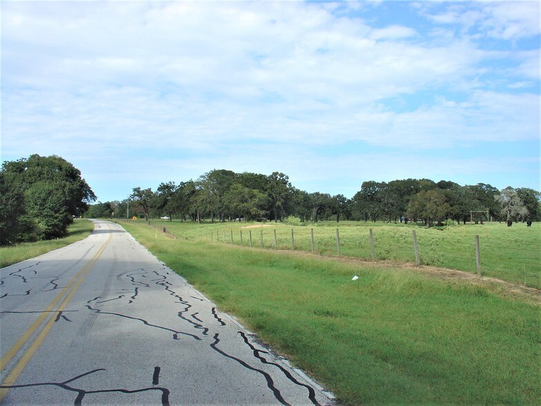 More Photos Of 53681 US 290 Hwy, Hempstead Land For Sale