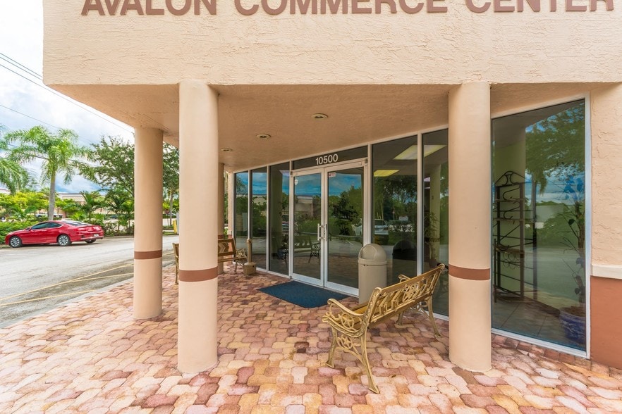 More Photos Of 10484-10500 NW 50th St, Sunrise Light Manufacturing For Lease