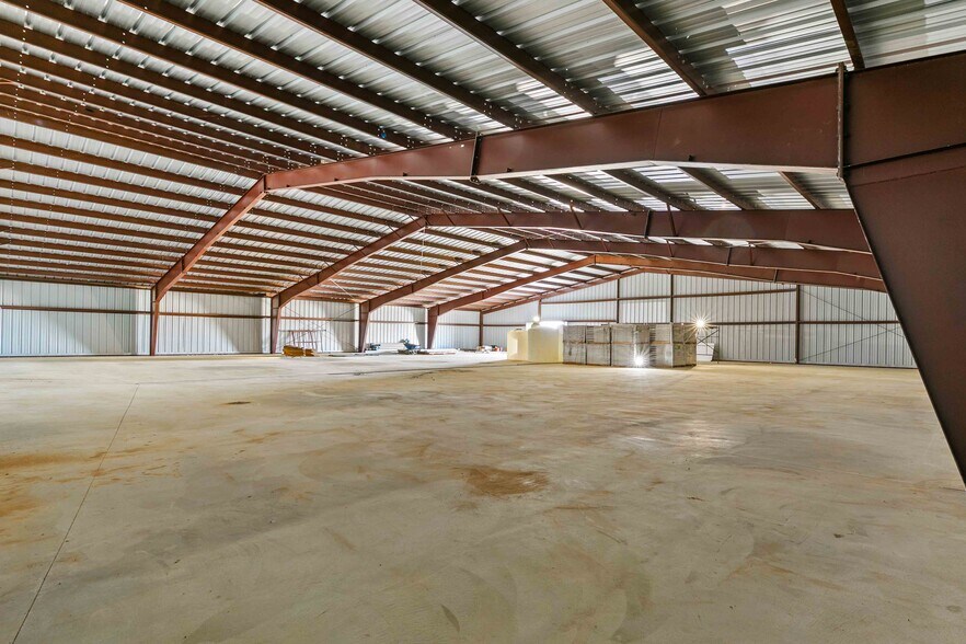 More Photos Of 22245 Mitchell Blvd, California City Industrial For Lease