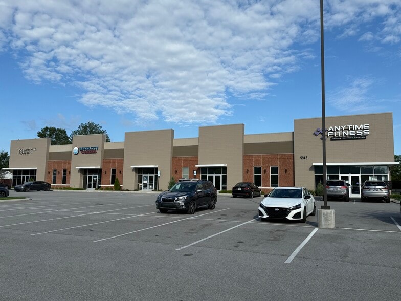 More Photos Of 5945 Elementary Way, Ooltewah Storefront Retail Office For Lease
