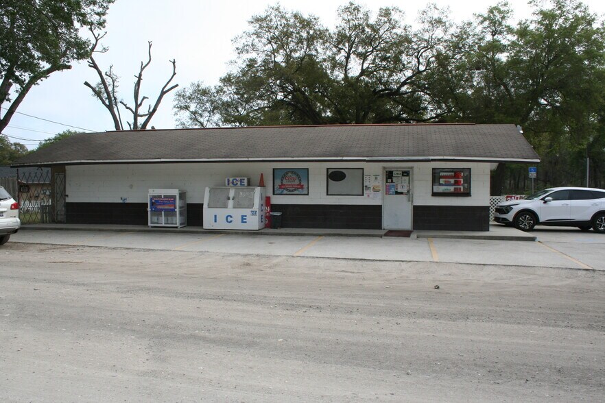 More Photos Of 12959 NE 250th Ct, Fort Mc Coy Freestanding For Sale