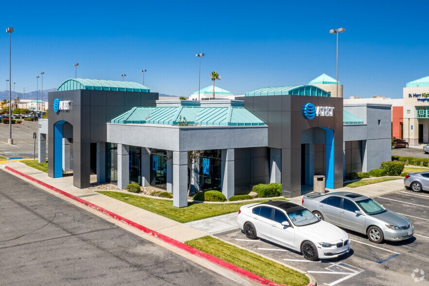 More Photos Of 12480 Amargosa Rd, Victorville Freestanding For Lease