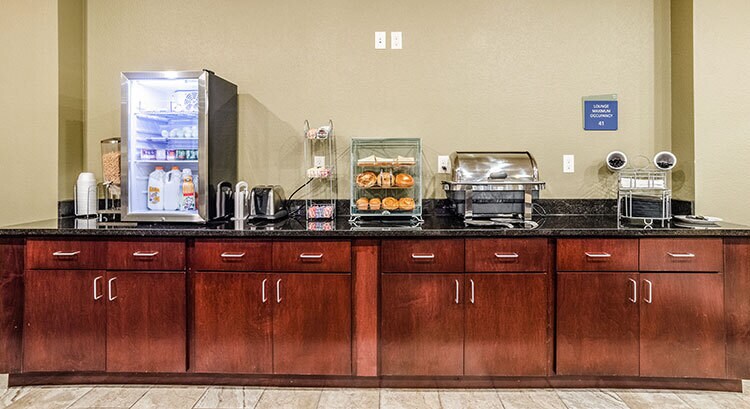 More Photos Of 960 M St, Gering Hotel For Sale