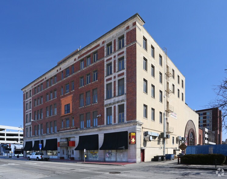 More Photos Of 206 N Randolph St, Champaign Coworking Space