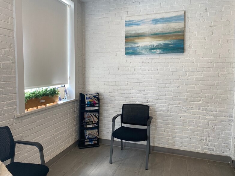 More Photos Of 10-11 49th Ave, Long Island City Storefront Retail Office For Sale