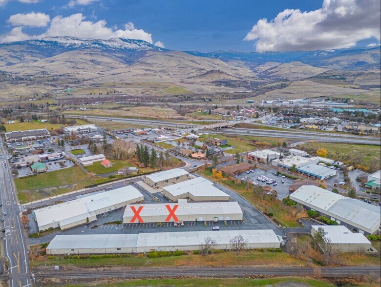 More Photos Of 688 Tolman Creek Rd, Ashland Refrigeration Cold Storage For Lease