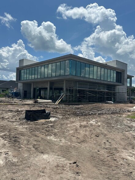 More Photos Of 12060 Crystal Commerce Way, Orlando Office For Lease