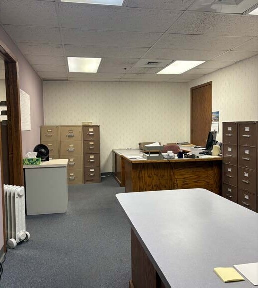 More Photos Of 1185 S Knowles Ave, New Richmond Manufacturing For Sale