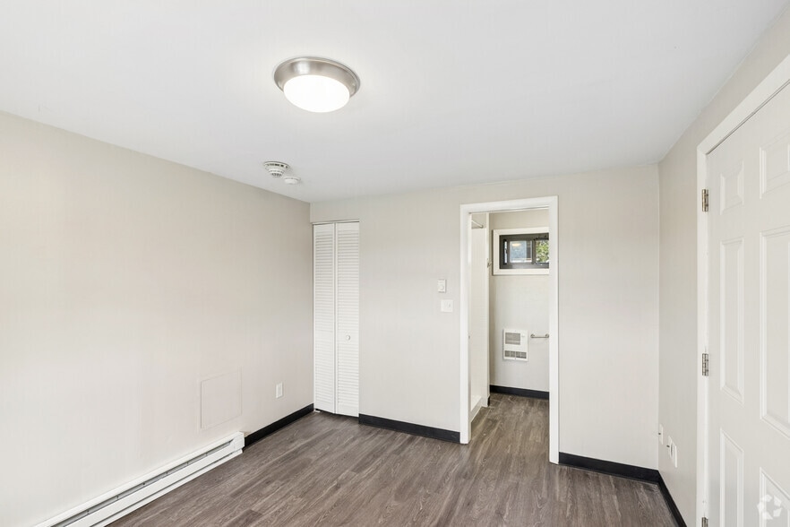 More Photos Of 279 Amherst Rd, Sunderland Apartments For Sale