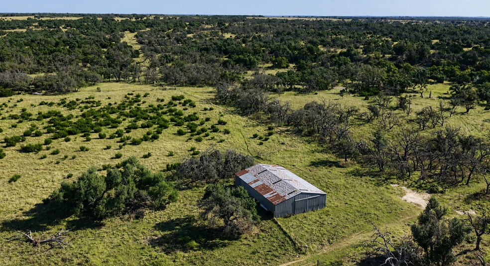 More Photos Of 65 Miles Ln, Harper Land For Sale