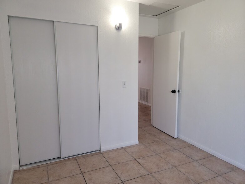 More Photos Of 43965 Towne St, Indio Apartments For Sale