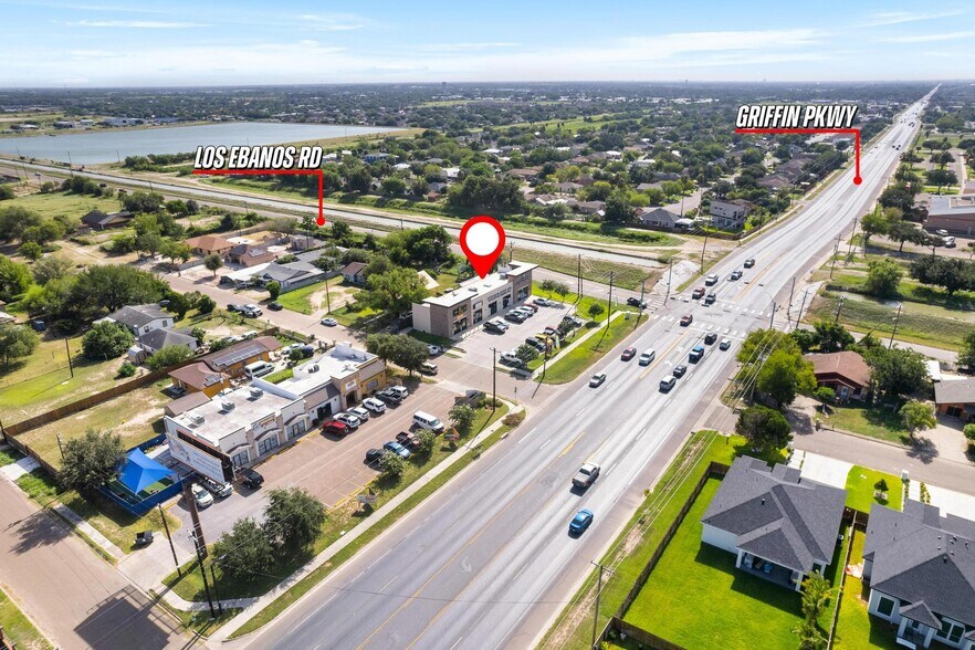 More Photos Of 1400 W Griffin Pky, Mission General Retail For Sale