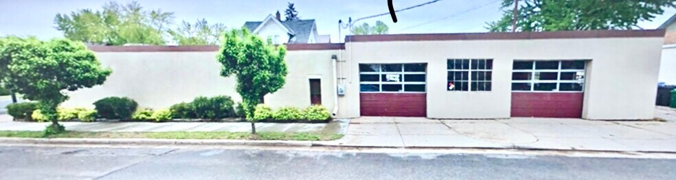 More Photos Of 4261 Chicago Ave, Minneapolis Auto Repair For Sale