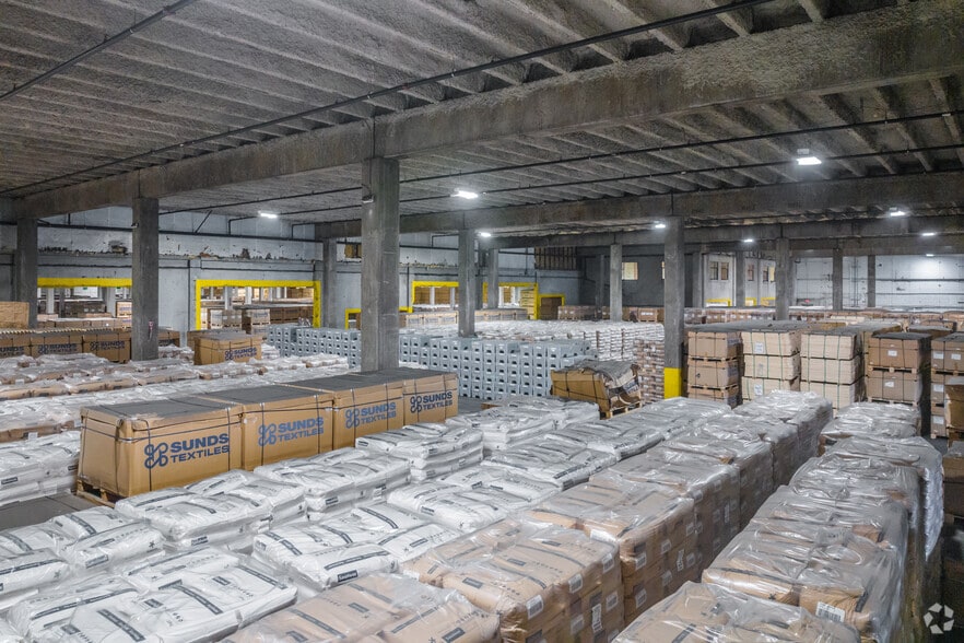 More Photos Of 4531 Piggly Wiggly Dr, North Charleston Distribution For Lease