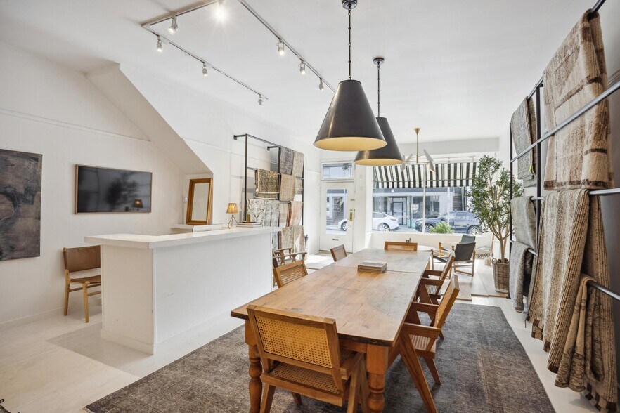 More Photos Of 7-11 Locust Ave, Mill Valley Storefront Retail Residential For Lease