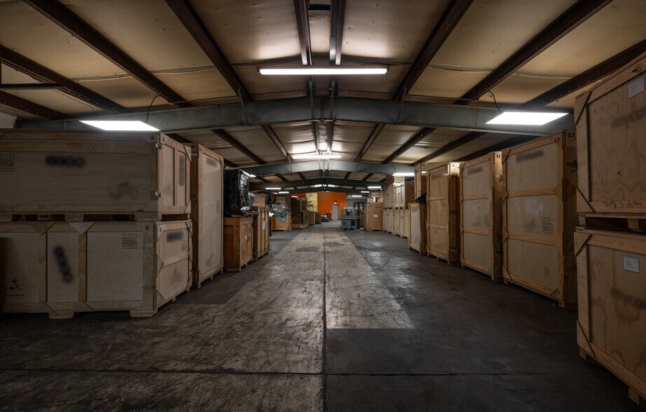 More Photos Of 1731 Camden Ave, Durham Manufacturing For Sale